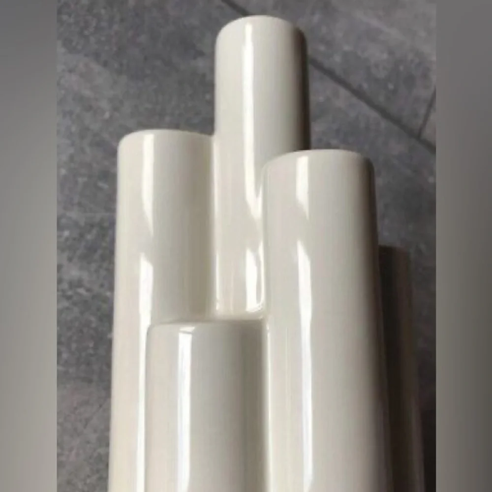 STUDIO NOVA by TRUCK (a highly rated Mikasa brand) Tangent gray 7 tube Vase New